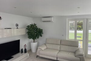 air conditioning unit in living room